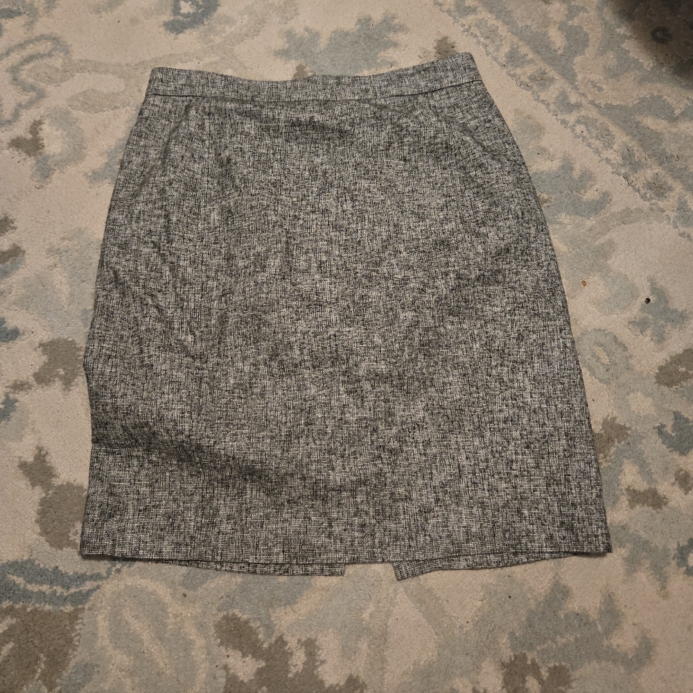 Ann taylor skirt suit petite size 6P, 8P